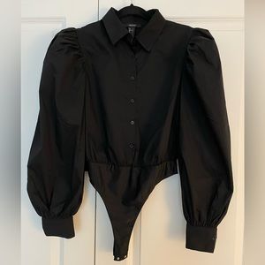 Forever 21 Black Button Down Bodysuit with Puff Sleeves | Women’s Large